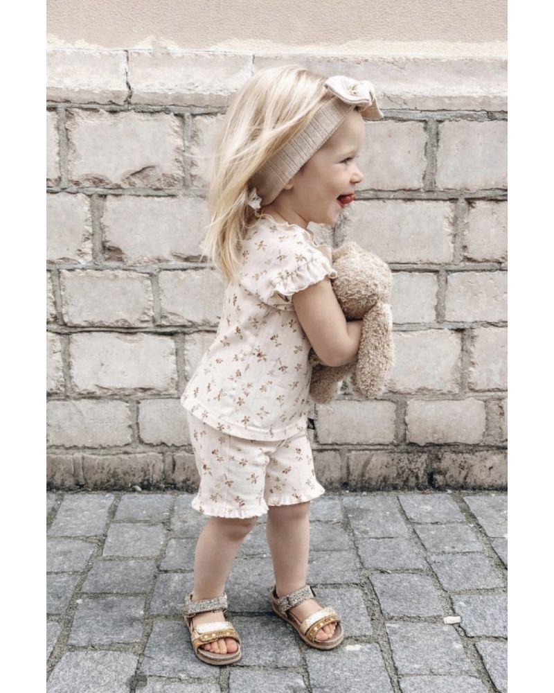 Outfit Lisa 
